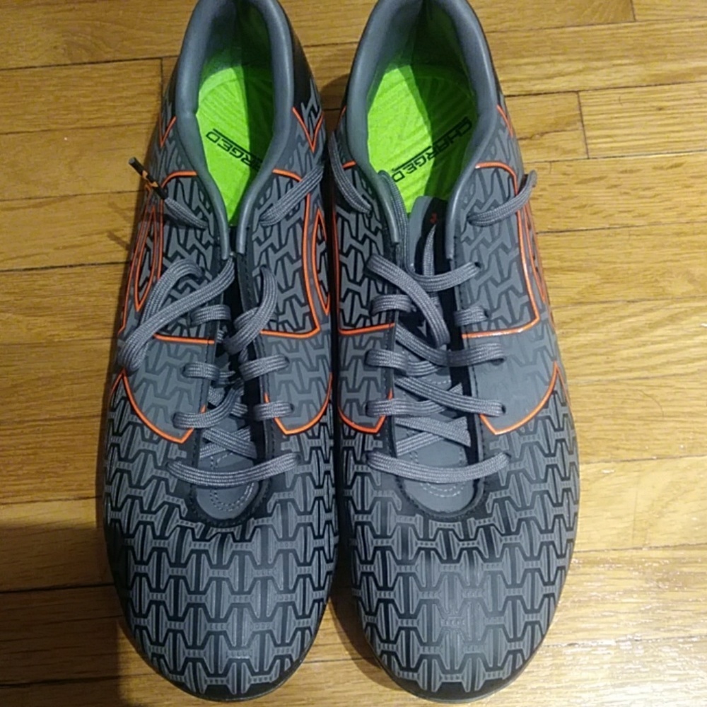 Mens soccer cleats
